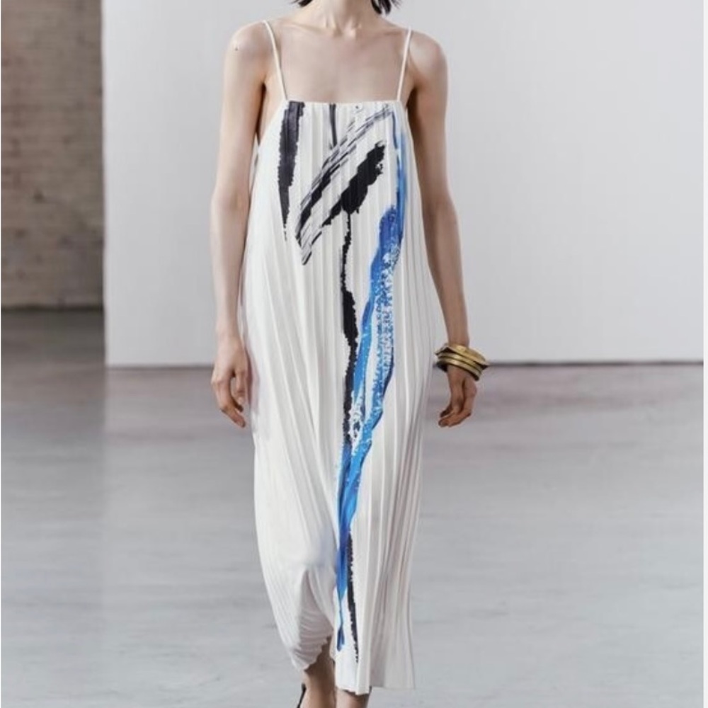 NWT Zara White, Blue and black pleated Dress